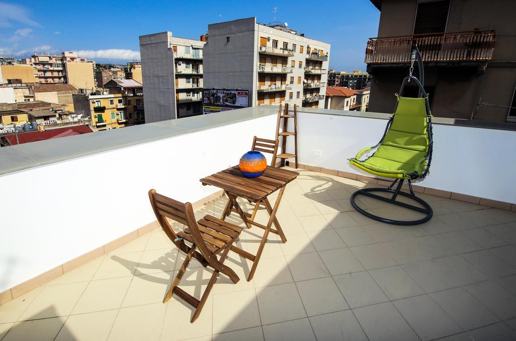 Апартаменти Catania Wonderful Etnaview Екстер'єр фото
